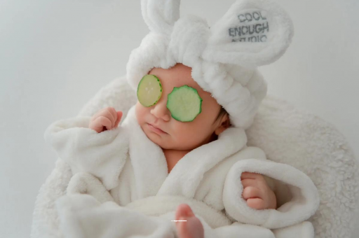 文山端午节宝宝五彩绳编法