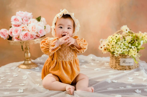 文山二月龄宝宝奶量